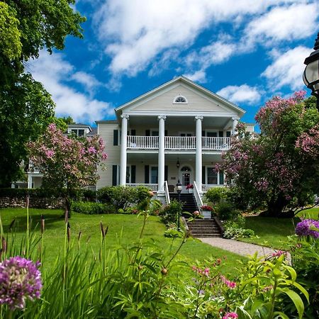 Harbour View Inn Макино Экстерьер фото